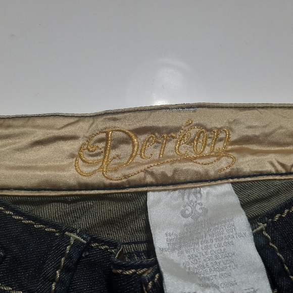 Ladies Dereon Jeans - Picture 4 of 4